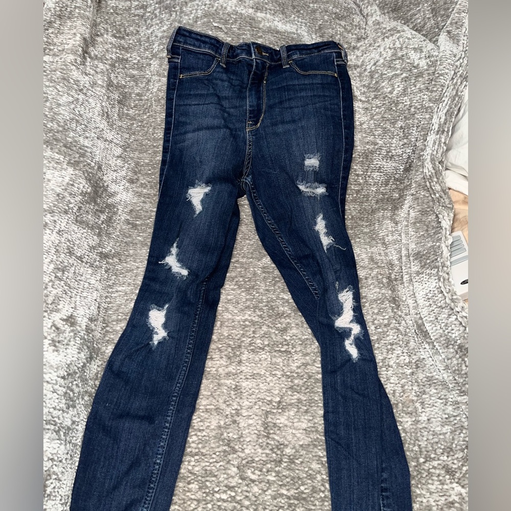 Hollister jeans size 7.